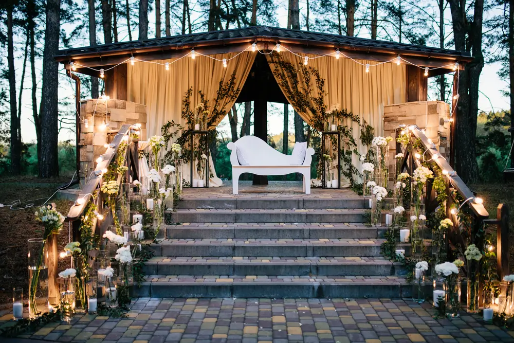 Gazebo Decor Ideas