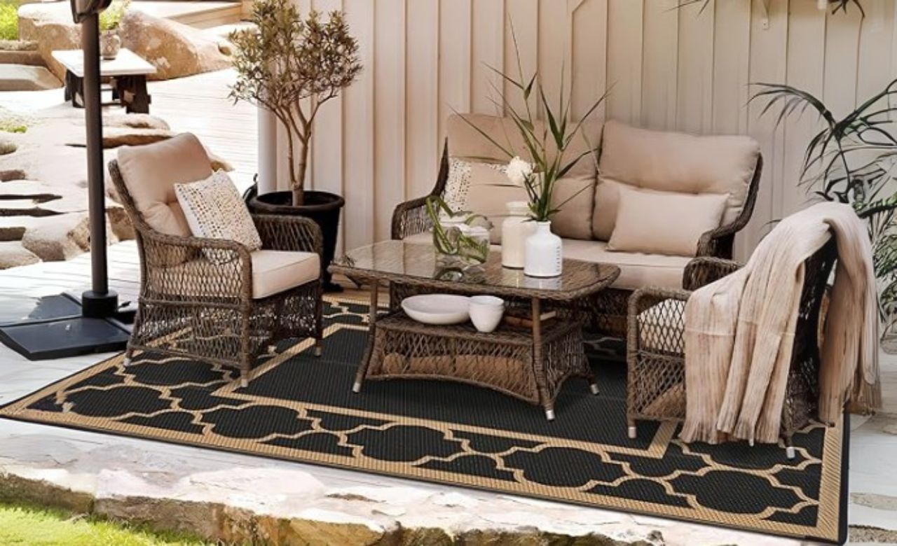 Rugs and Floor Coverings idea for Backyard Gazebo Decorating